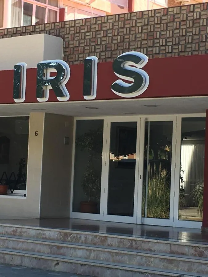 Iris Apartment, בנאלמדנה דירה